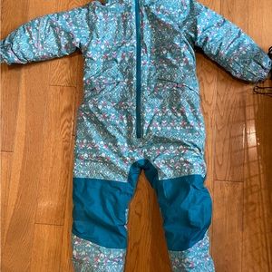 Patagonia one-piece ski skisuit snowsuit size 3T with removable hood!